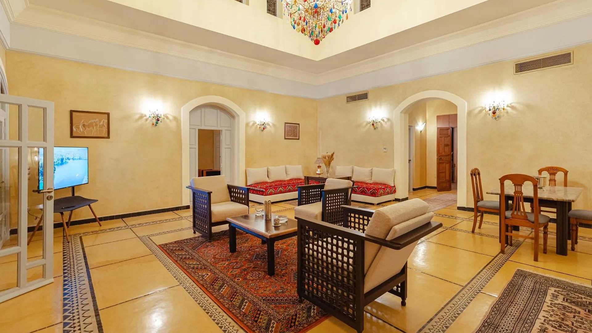 Palais Alcazar Hotel Ouled Jelal